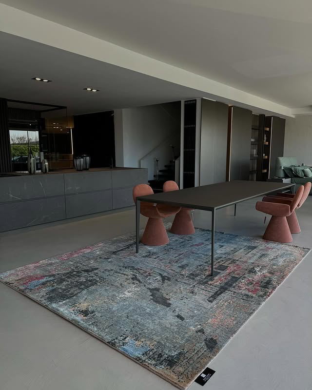 Home Carpets su Instagram