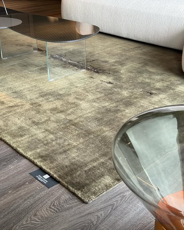 Home Carpets su Instagram